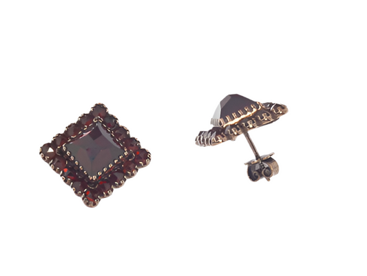 Ohrstecker Granat 925