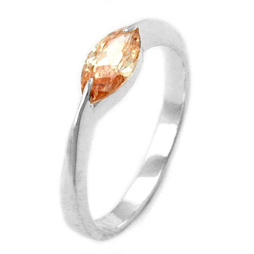 Ring Zirkonia oval topas 925